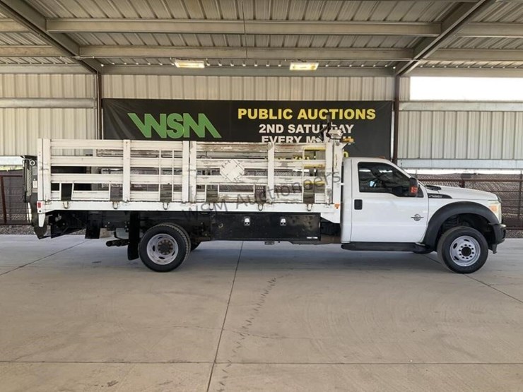 2016-ford-f550-image-1