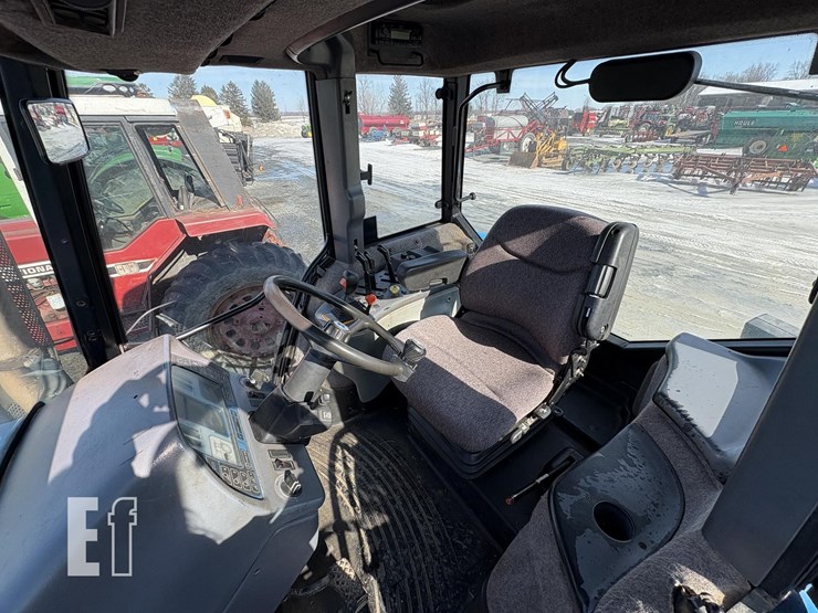 1995-ford-8670-image-26