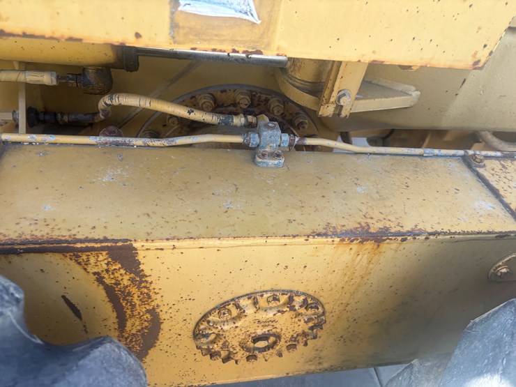 caterpillar-140h-vhp-image-45