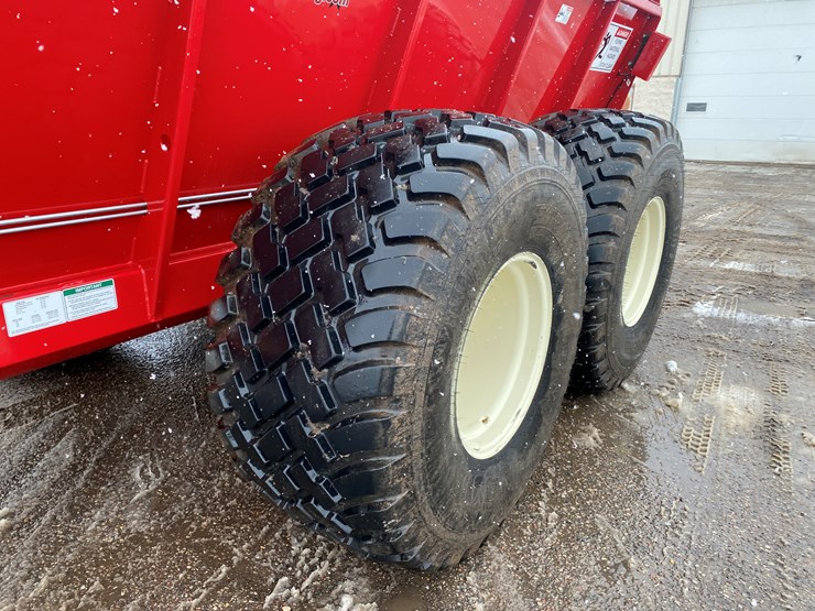 #1220-•-meyer-industrial-sxi-865-spreader-(waupaca,-wi)-image-27