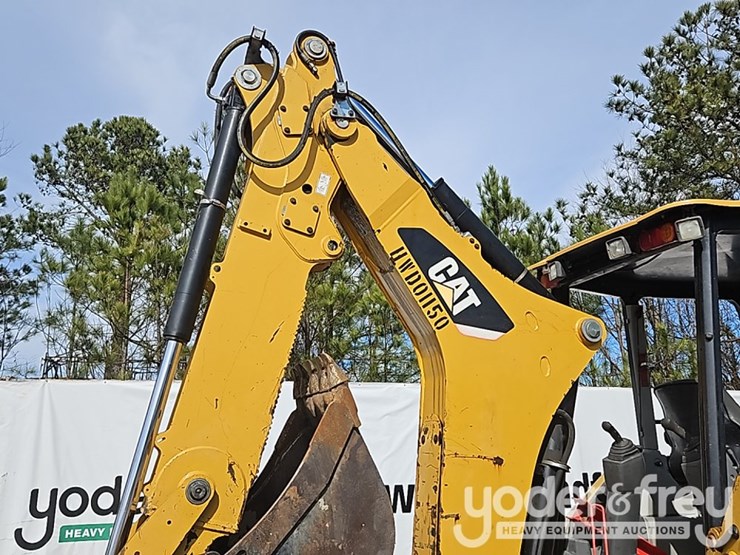 2016-caterpillar-420f2-it-image-20
