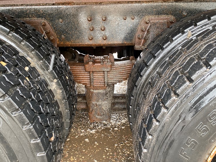 1992-caterpillar-3116-image-31