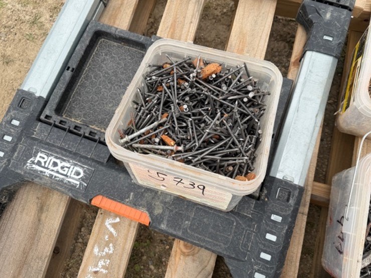 #34166-•-nails-and-rigid-stands-image-9