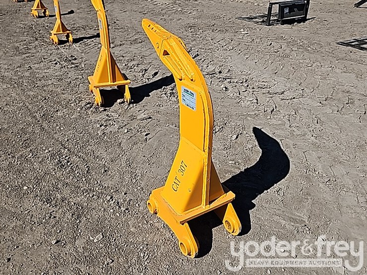 caterpillar-307-image-2