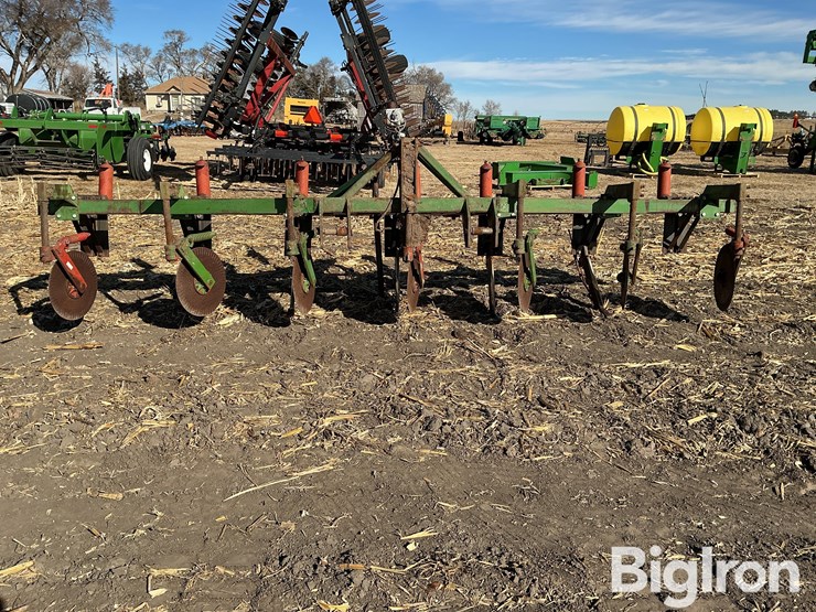 sub-mulcher-inline-applicator-image-2