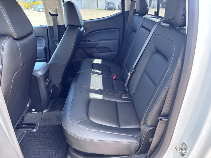 2020-chevrolet-colorado-image-6