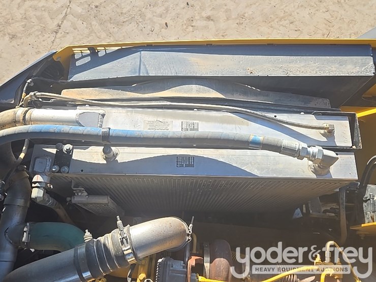 2021-deere-460e-image-64