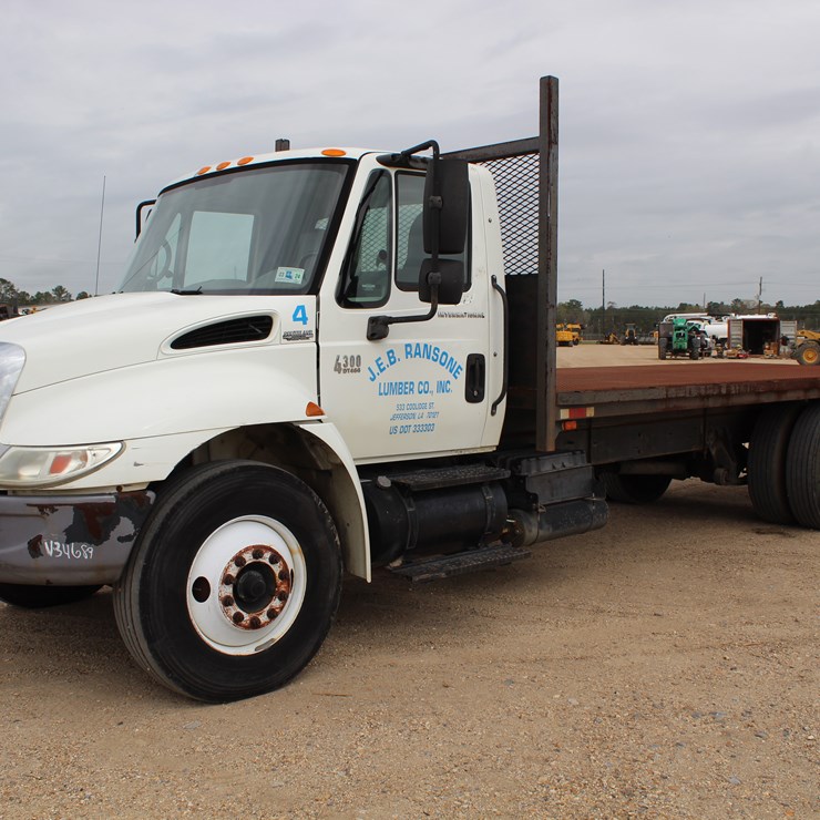 2007 INTERNATIONAL 4300