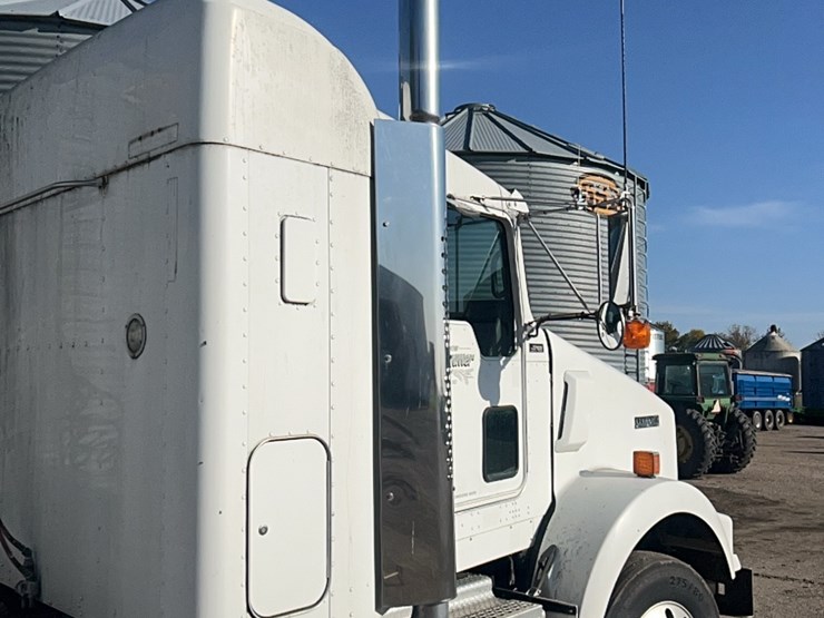 2007-kenworth-t800-image-20