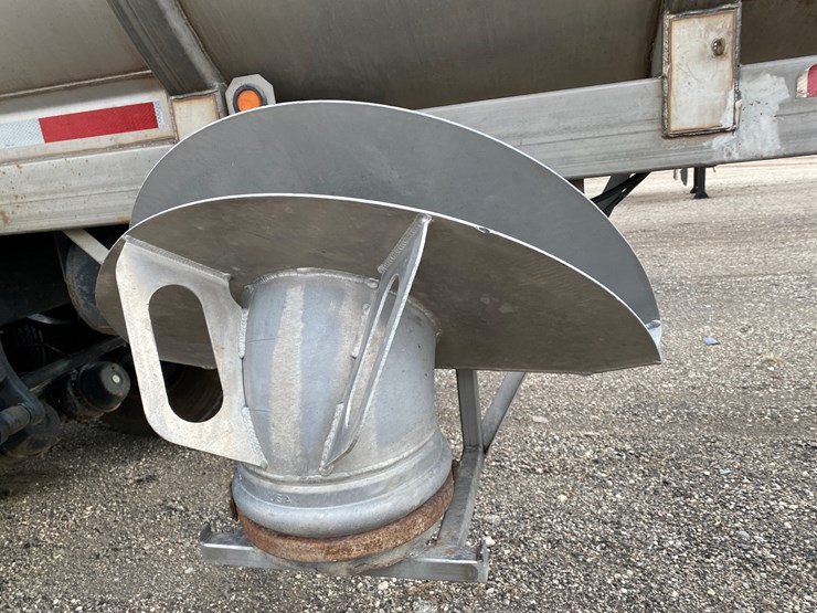 #502-•-2012-northern-8,500-gallon-semi-manure-tanker-(has-wi-title)-(waupun,-wi)-image-43