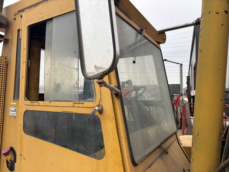 #2302-•-hyster-275-forklift-image-24