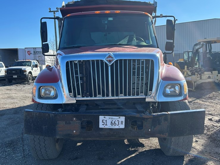 2002-international-7400-image-8