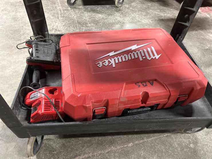 #5449-•-misc.-milwaukee-tools-w/-rolling-cart-image-6