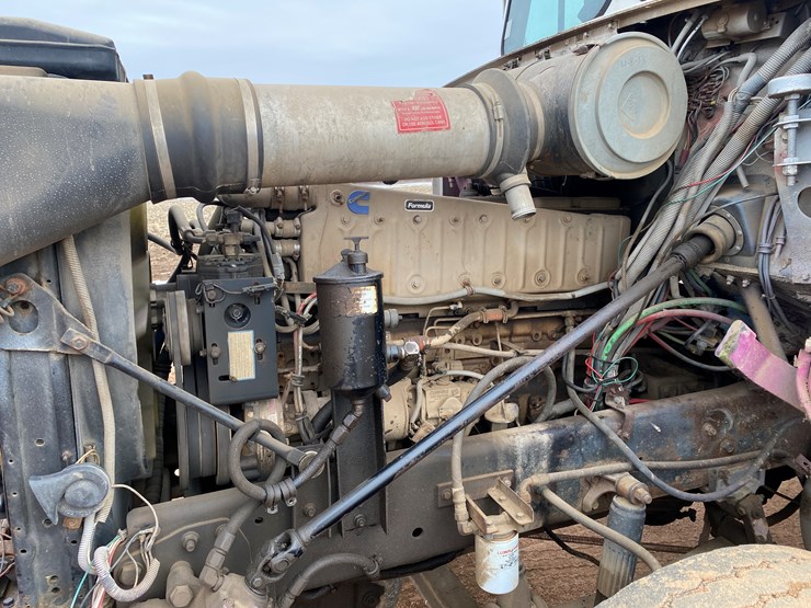 #400-•-1988-freightliner-boom-pump-truck-(has-wi-title)-(arpin,-wi)-image-57