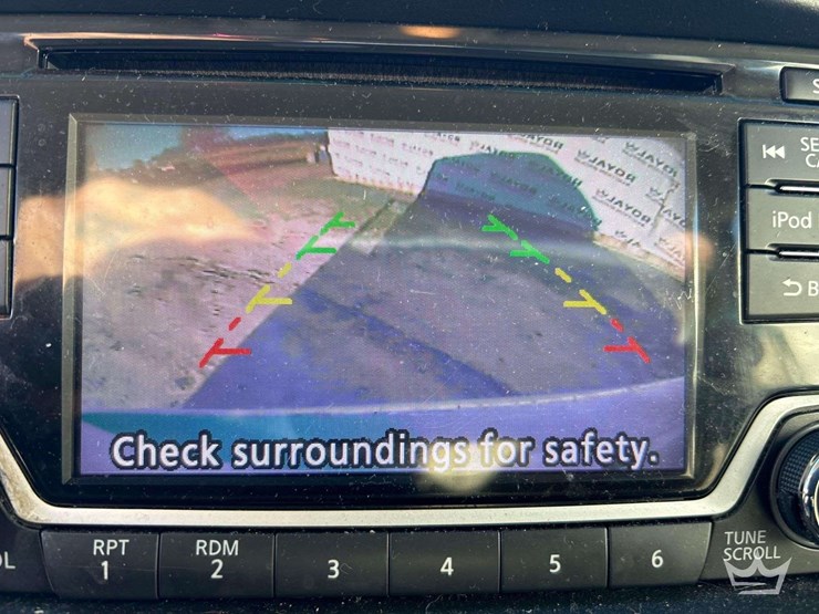 2017-nissan-quest-image-20