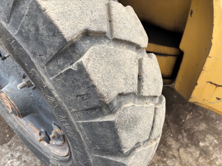 #2302-•-hyster-275-forklift-image-63