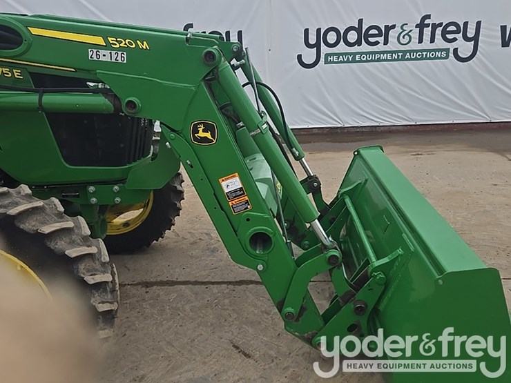 2020-john-deere-5075e-image-14