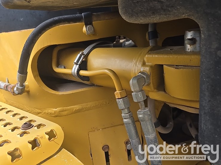 2009-caterpillar-140m-vhp-plus-image-62