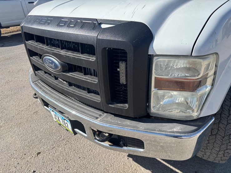 2008-ford-f350-image-10