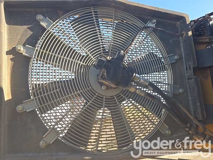 2021-deere-460e-image-60