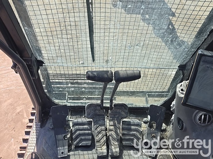 2017-volvo-ec350el-image-86