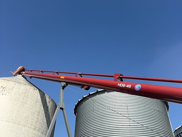 meridian-grain-auger-8“-x-46‘,-used-little,-like-brand-new,-motor-is-220-single-phase,-7.5-hp-image-3