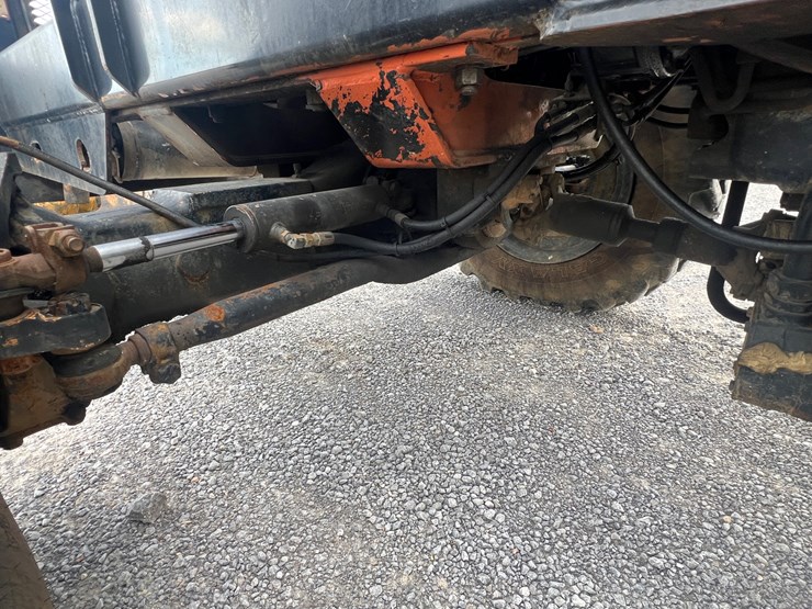 lull-644b-42-image-12