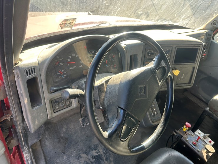 2002-international-4400-sba-image-31