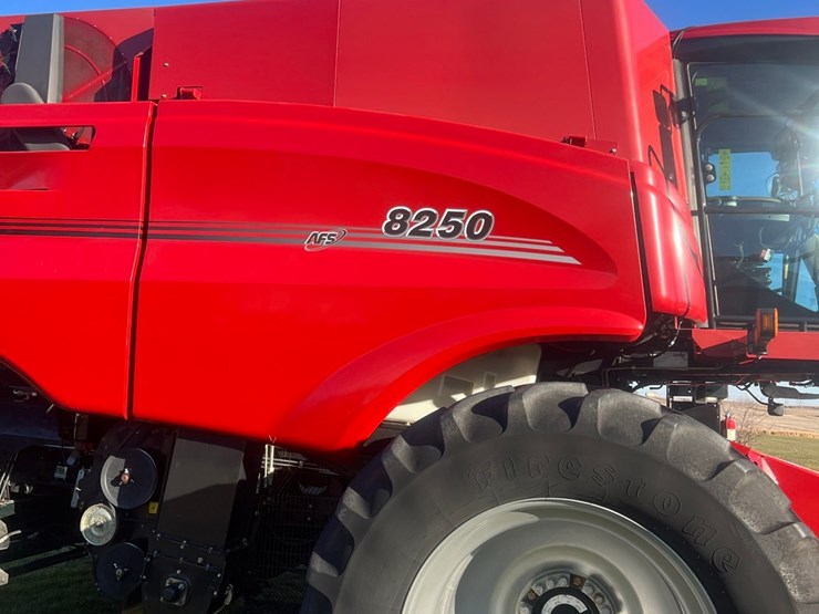 2023-case-ih-8250-image-20