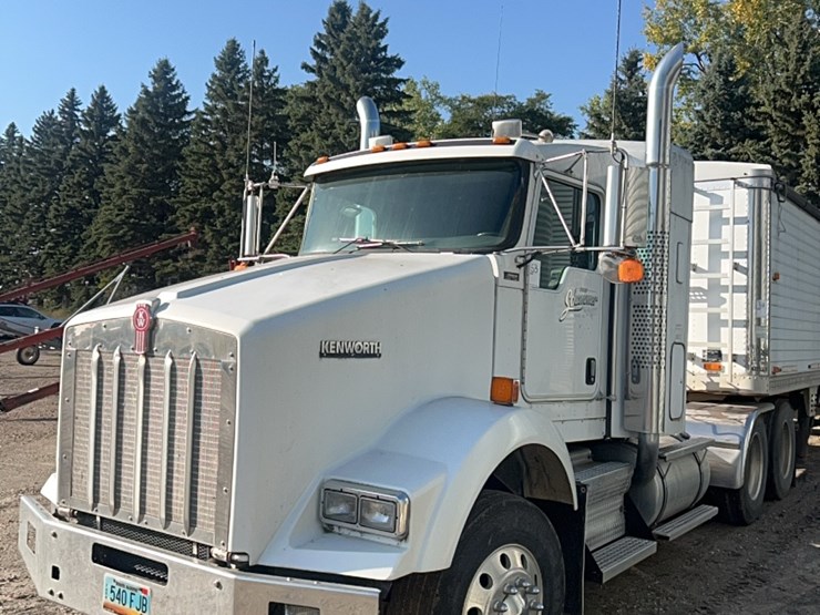 2007-kenworth-t800-image-2