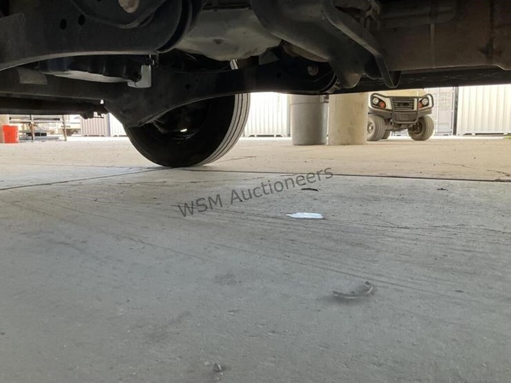 2016-ford-f550-image-24