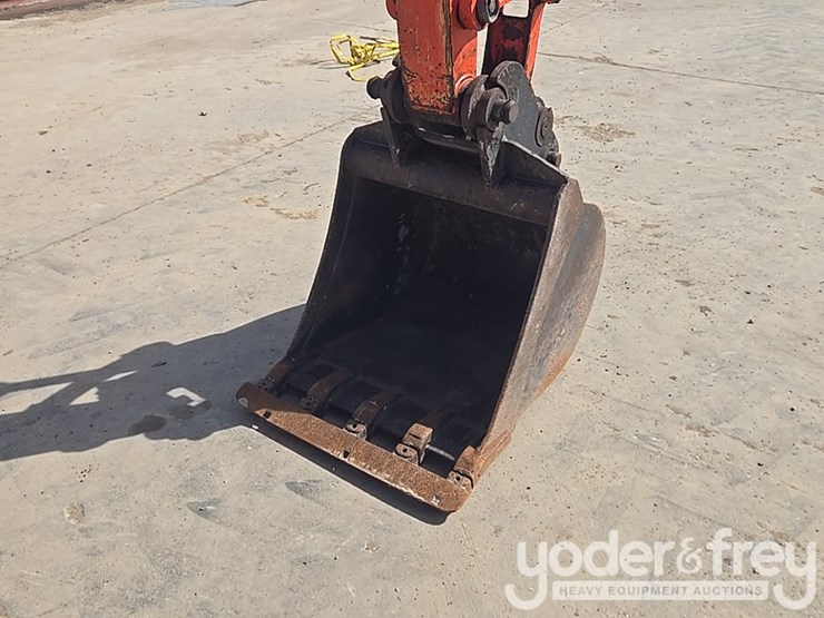 2018-kubota-kx057-4-image-11