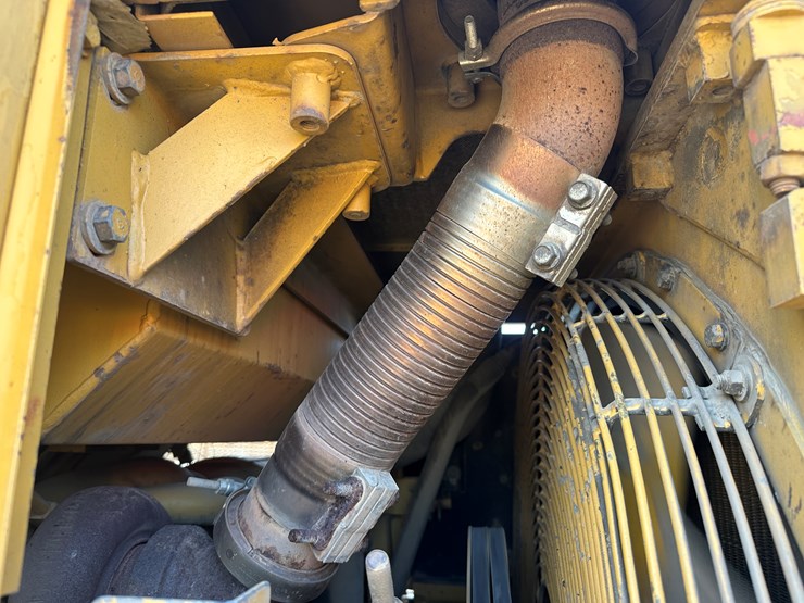 caterpillar-963-image-50