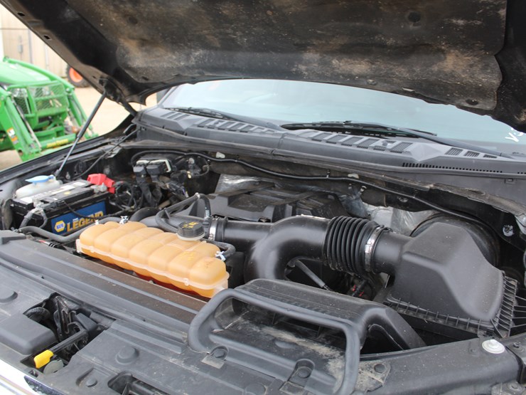 2015-ford-f150-image-13