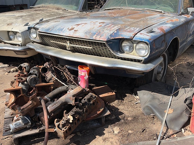 #134-•-1966-thunderbird-image-7