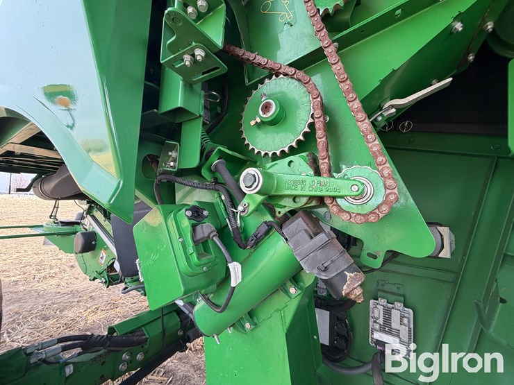 2020-john-deere-s780-image-15