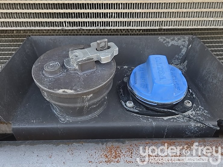 2014-volvo-l150h-image-67