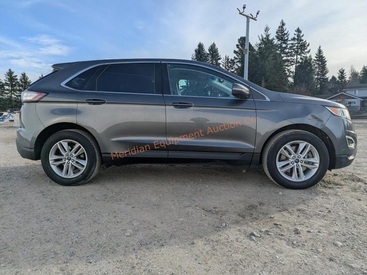 2016-ford-edge-sel-image-5