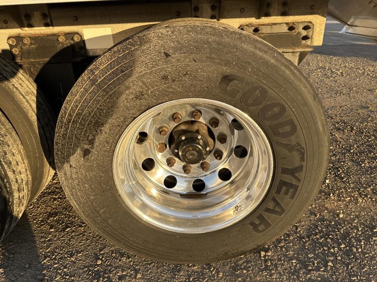 2019-wilson-dwh-650-image-40