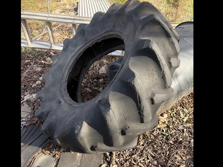 #70-•-7-huge-tires-image-4