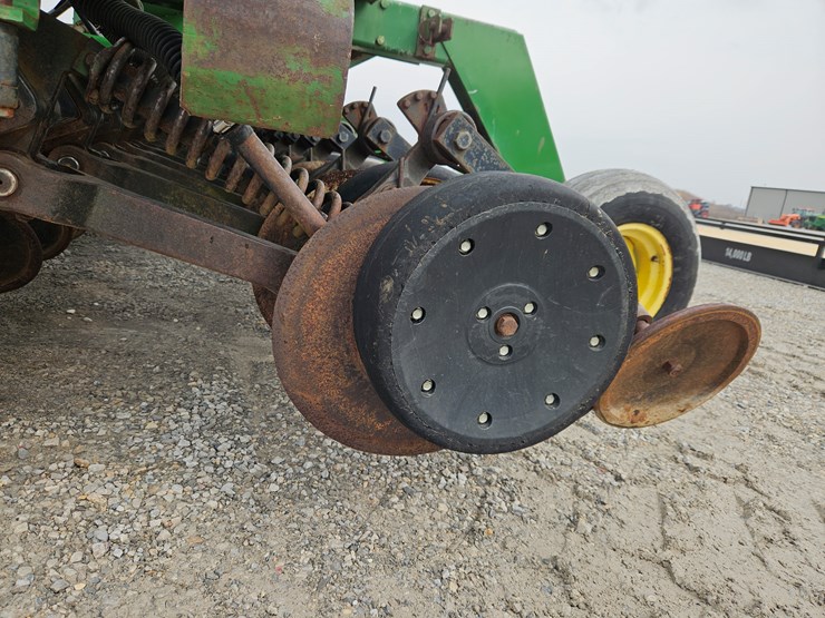 1994-john-deere-750-image-8