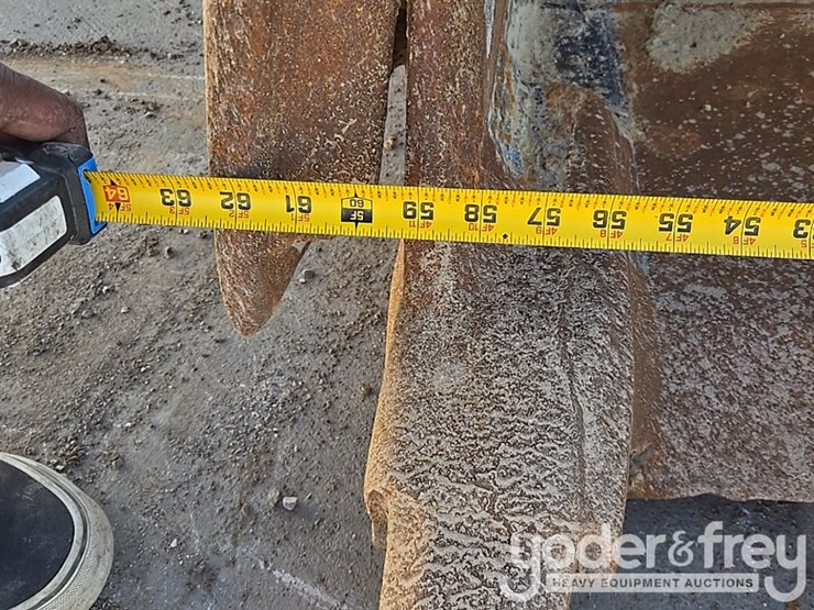 2022-komatsu-pc360-lc-11-image-15