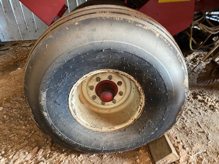 case-ih-1240-image-34