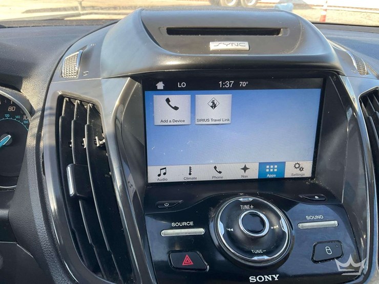 2016-ford-escape-image-22