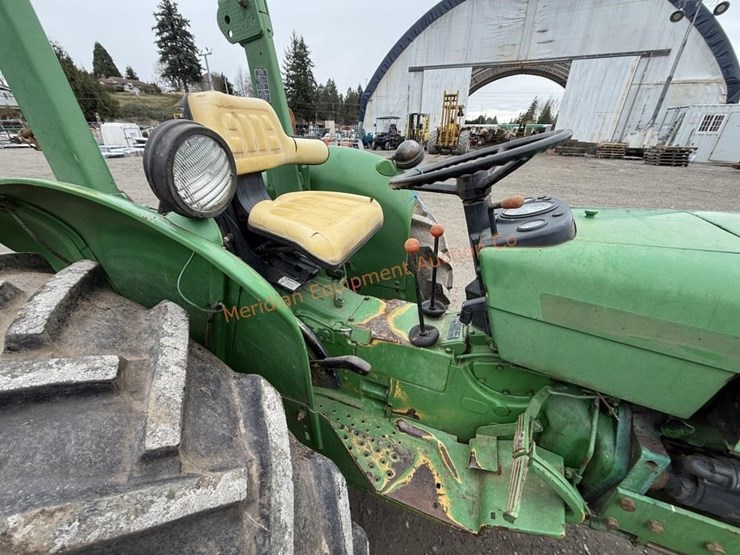 john-deere-2040-image-27