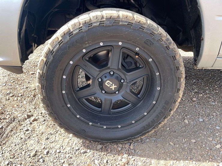 2014-dodge-1500-image-19