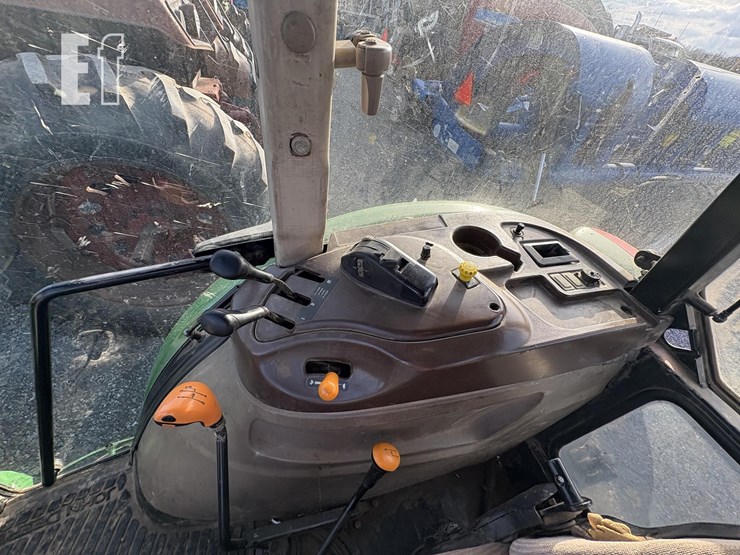 2005-john-deere-5525-image-11