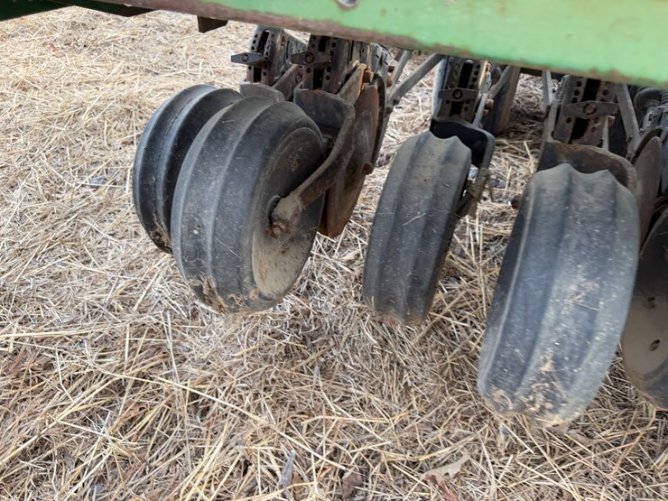 john-deere-35-image-30