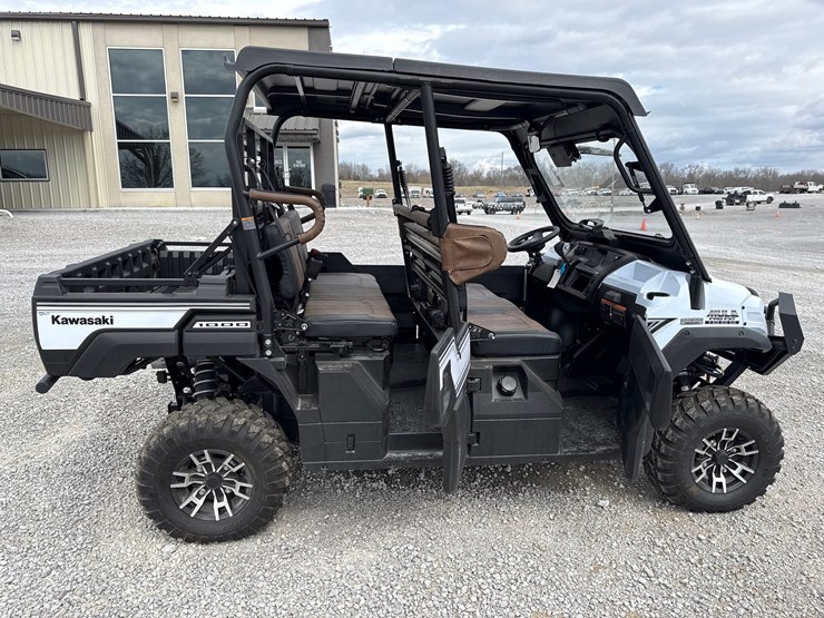 kawasaki-mule-pro-fxt-image-11