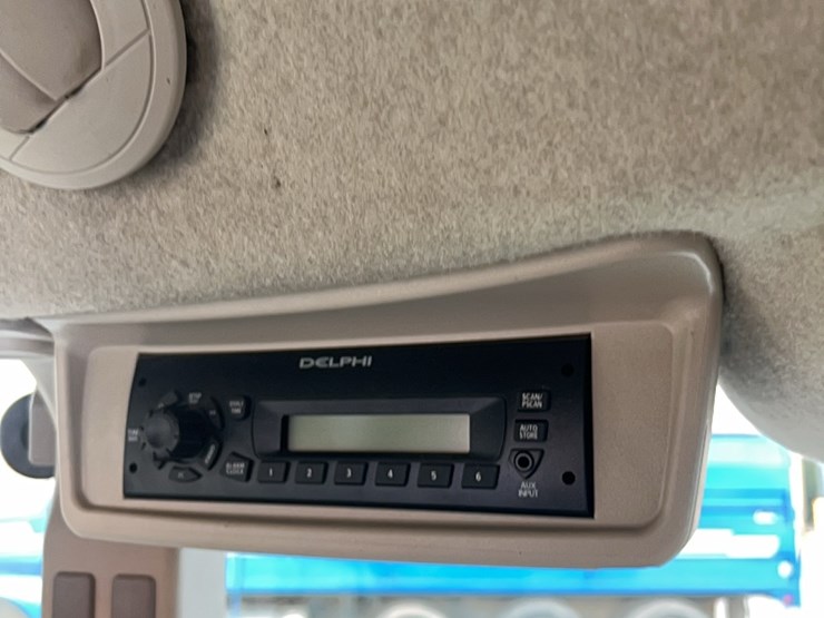 2010-john-deere-2010-image-91